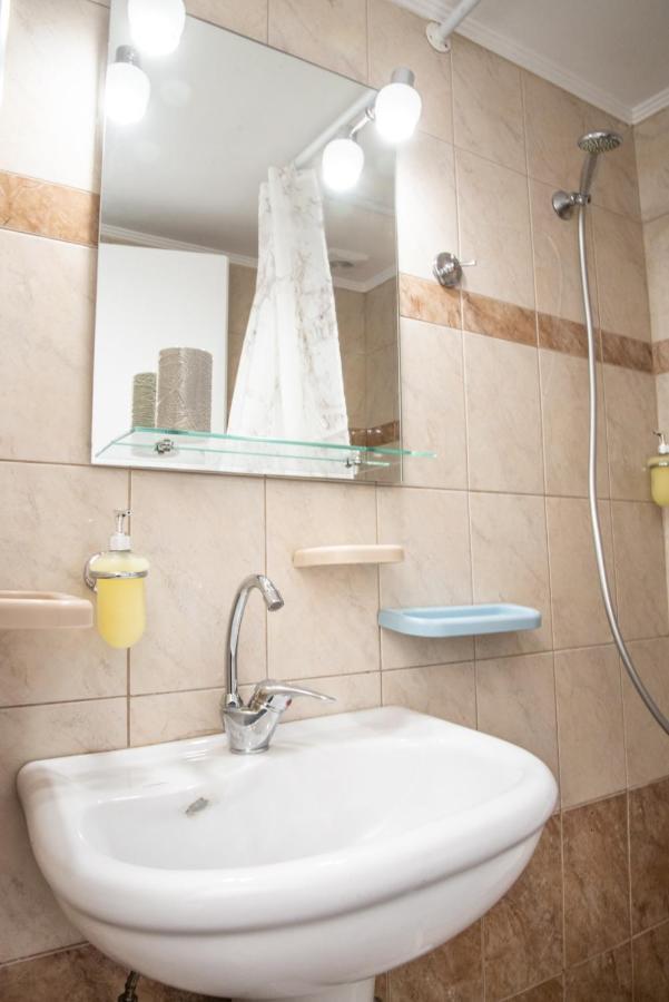 Apartment 1 Bedroom Opposite Medical Center *